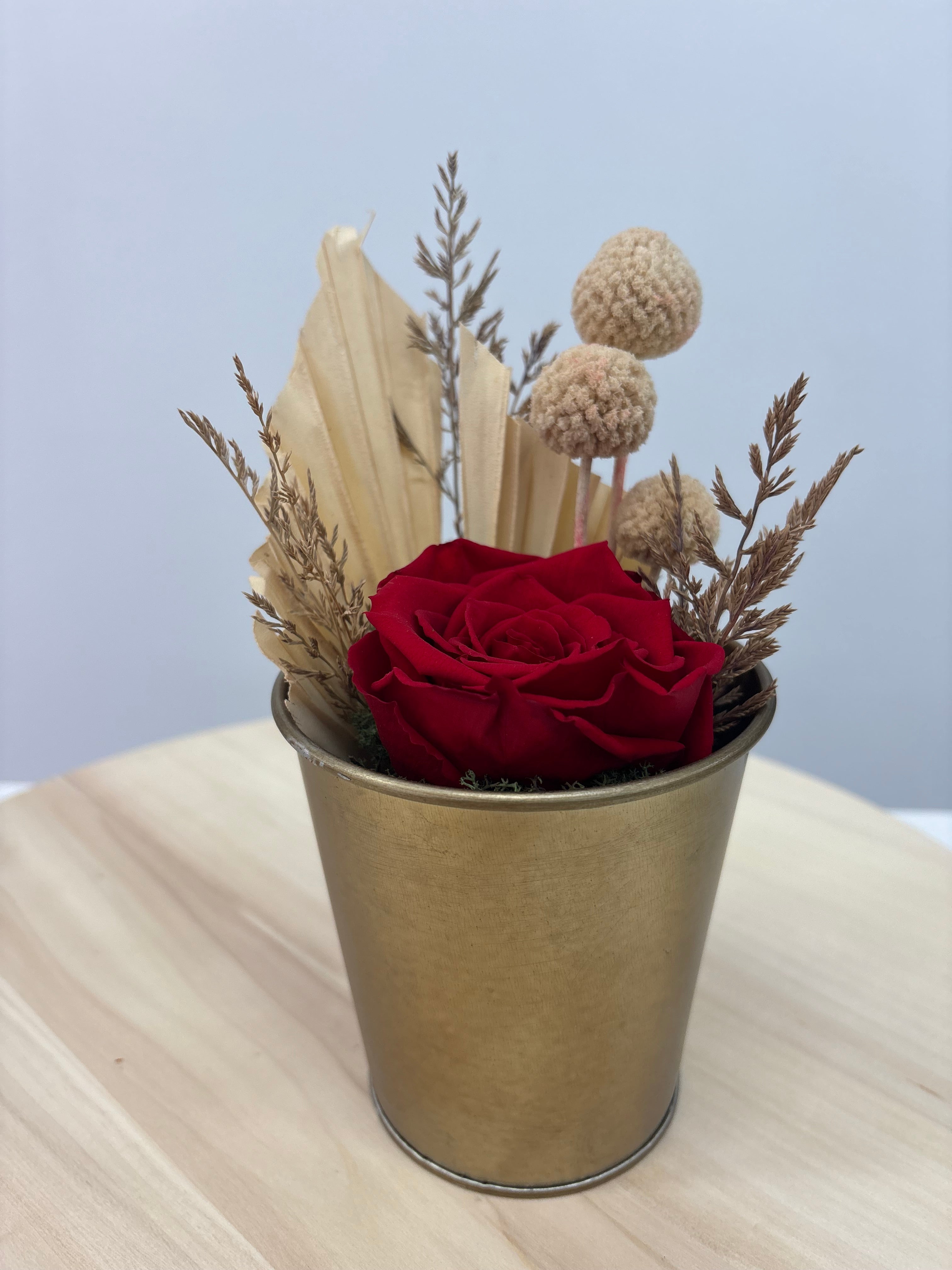 Composizione rosa eterna